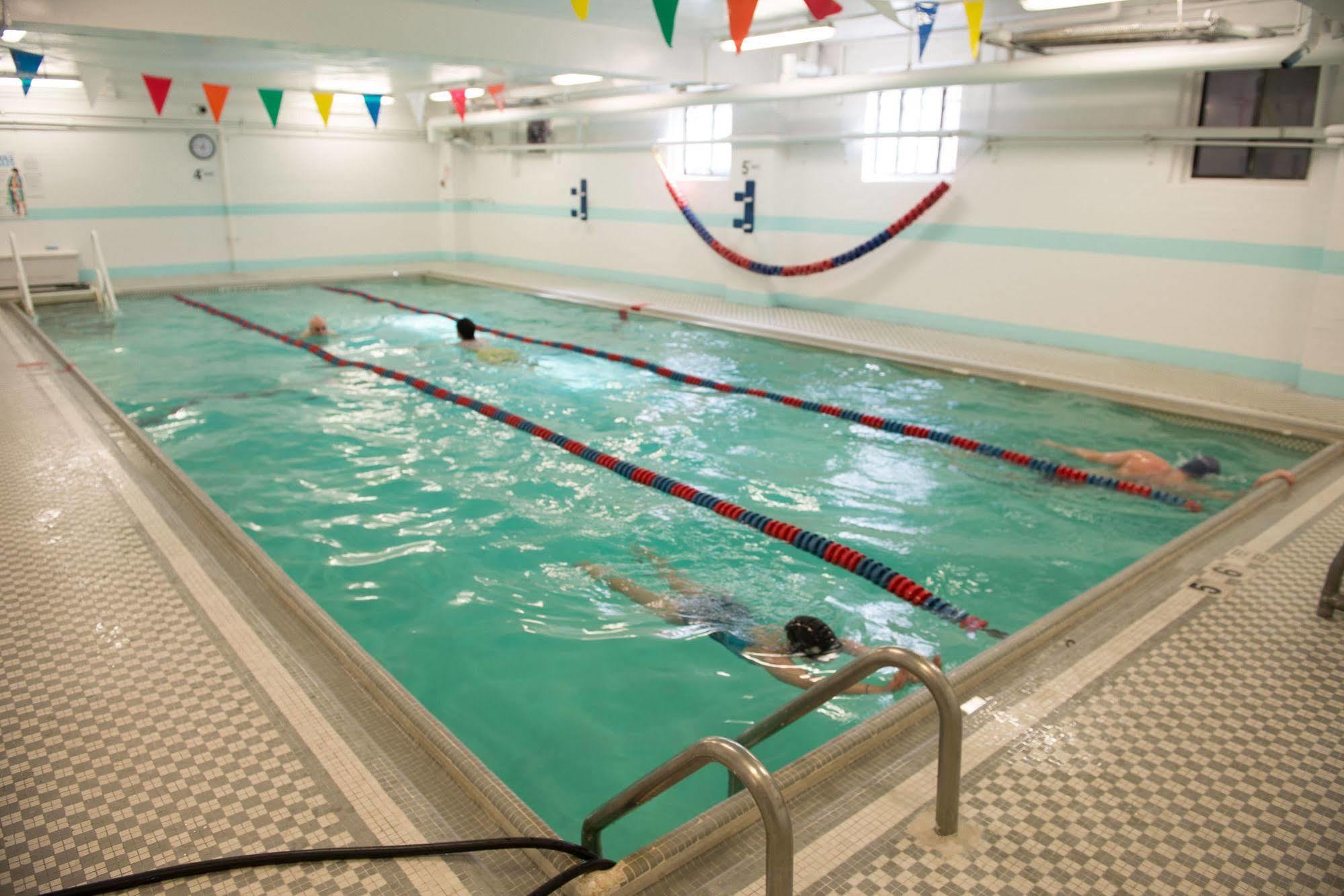 Greenpoint Ymca Brooklyn New York Exterior photo
